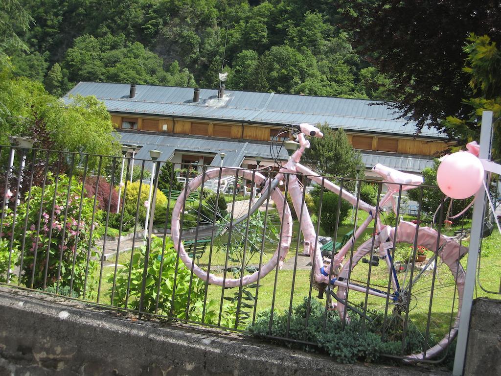 Casa Per Ferie Paola Di Rosa Hotel Arta Terme מראה חיצוני תמונה