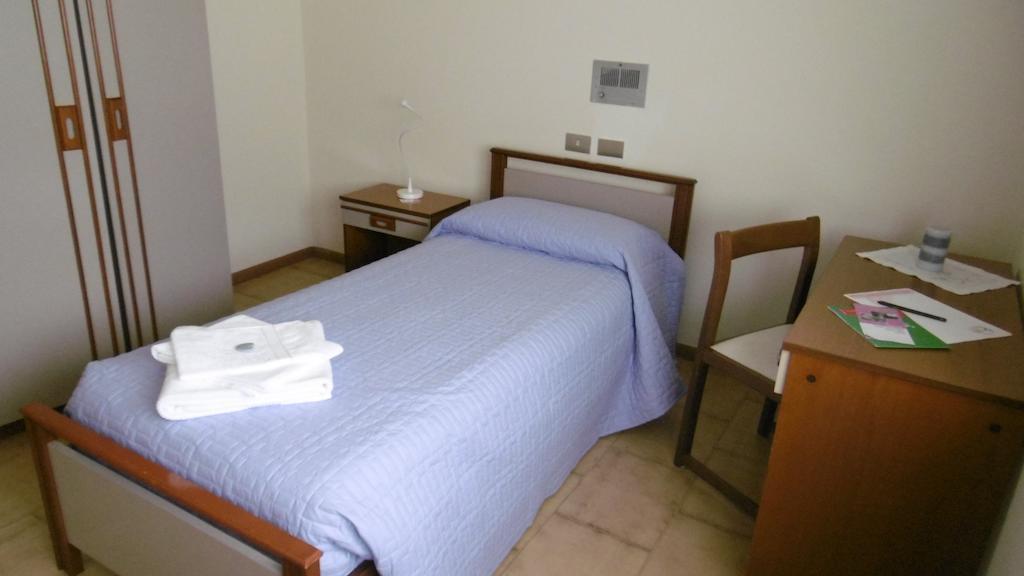 Casa Per Ferie Paola Di Rosa Hotel Arta Terme מראה חיצוני תמונה