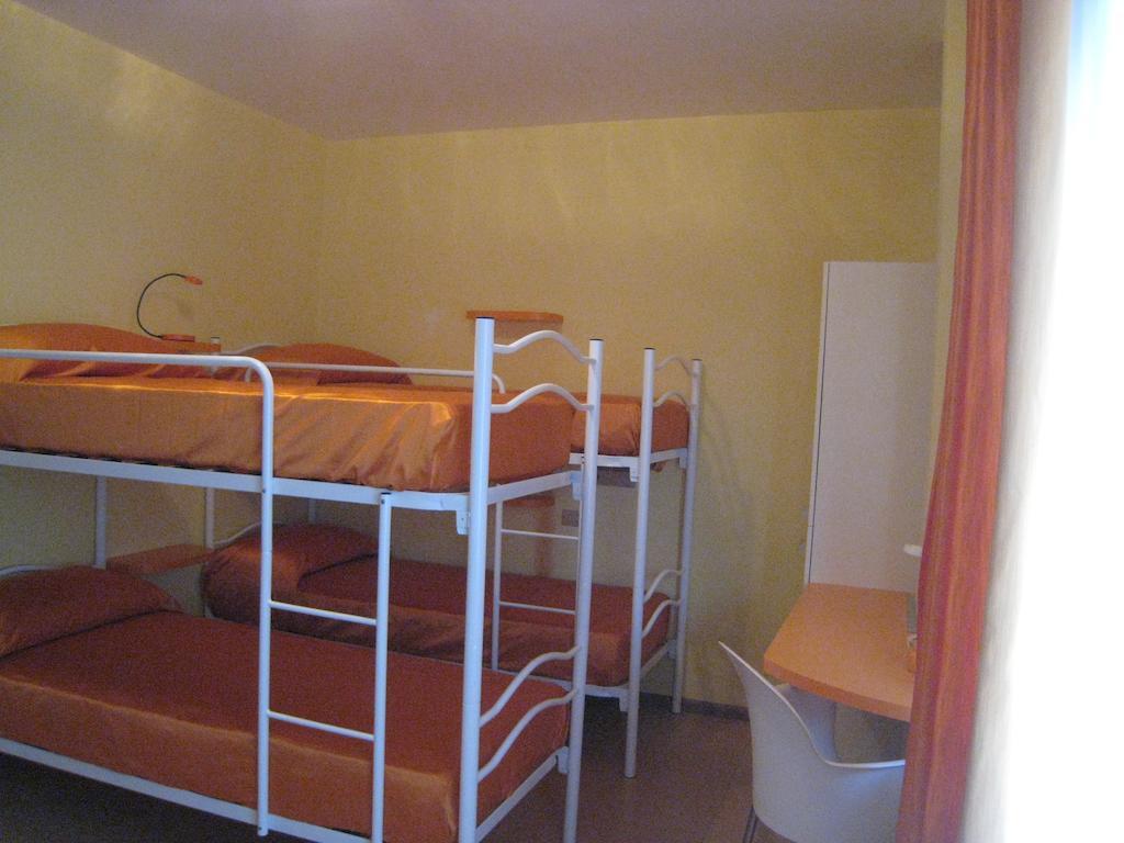 Casa Per Ferie Paola Di Rosa Hotel Arta Terme חדר תמונה