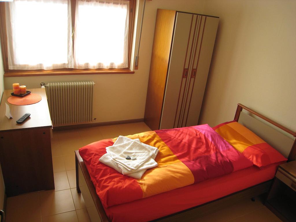 Casa Per Ferie Paola Di Rosa Hotel Arta Terme חדר תמונה